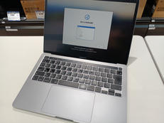 MACBOOK PRO|APPLE