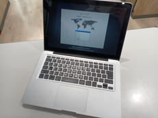 MACBOOK PRO|APPLE