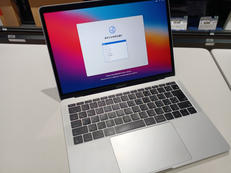MACBOOK PRO|APPLE