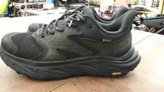 スニーカー|HOKA