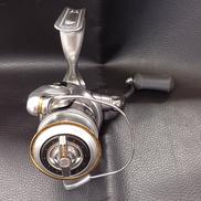 スピニングリール|SHIMANO