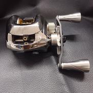 ベイトリール|SHIMANO