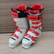 スキーブーツ|ROSSIGNOL