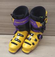 スキーブーツ|FISCHER