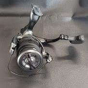 スピニングリール|SHIMANO