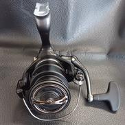 スピニングリール|SHIMANO