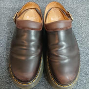 LAKETEN|DR.MARTENS
