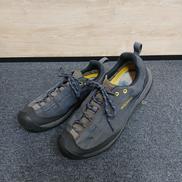 スニーカー|KEEN