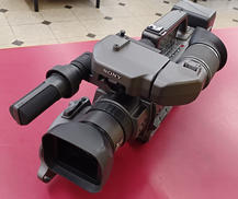 ※ジャンク※　業務用デジタルカムコーダー|SONY