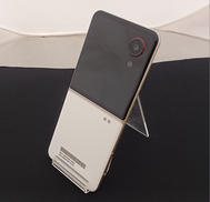 スマートフォン|NUBIA / Y!MOBILE