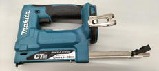 タッカ|MAKITA