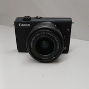 ミラーレスダブルレンズキット|CANON