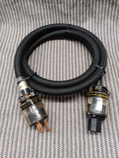 電源ケーブル 1.5M|FURUTECH