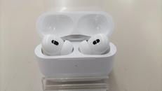 AIRPODS|APPLE