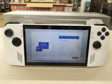 ポータブルゲーミングPC|ASUS