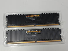 DDR4デスクトップメモリ|CORSAIR