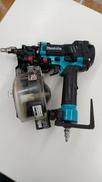 エアー釘打ち機|MAKITA