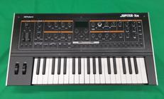 シンセサイザー|ROLAND