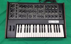 シンセサイザー|SEQUENTIAL CIRCUITS