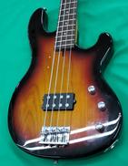 ベース|BRIAN BY BACCHUS