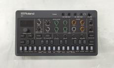 シンセサイザー|ROLAND