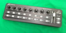 USB/MIDIコントローラー|BEHRINGER