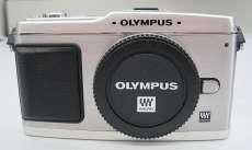 ミラーレス一眼|OLYMPUS