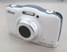 デジタルカメラ|NIKON