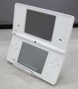 DSi 中古 ニンテンドーDSi|オフモール - 中古通販のハードオフ公式サイト