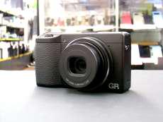 デジタルカメラ|RICOH