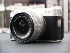 X-A7　レンズキット|FUJIFILM