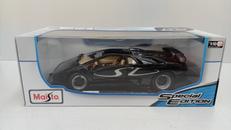 1/18 スケールカー|MAISTO