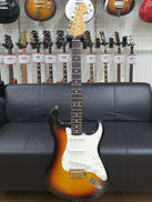 DELUXE PLAYERS STRAT|FENDER MEXICO