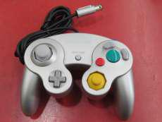 ゲームキューブコントローラー|NINTENDO