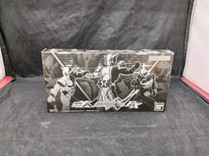 仮面ライダーW|BANDAI