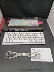 ゲーミングキーボード|ROCCAT