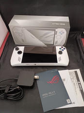 ポータブルゲーミングPC|ASUS