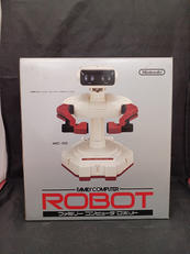 ファミリーコンピュータ ロボット|NINTENDO