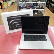 MACBOOK PRO|APPLE