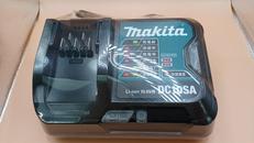 バッテリー充電器|MAKITA