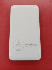 プロジェクター|UENO-MONO/KABENI