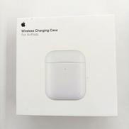AIRPODS|APPLE