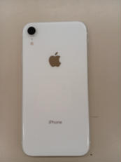 64GBモデル　iPhoneXR|AU