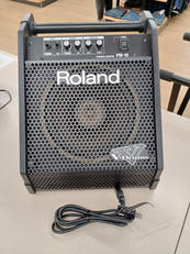 V-DRUMS用パーソナルアンプ|ROLAND