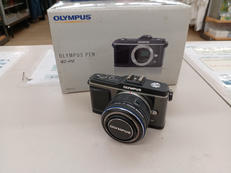 ミラーレス一眼|OLYMPUS