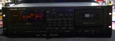 CD/カセットデッキ|TASCAM