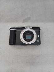 ミラーレス一眼カメラ|OLYMPUS