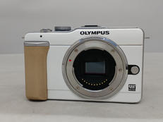 ミラーレス一眼|OLYMPUS