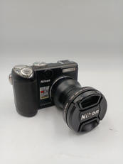 デジタルカメラ|NIKON