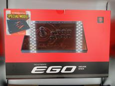 アーケードコントローラー|MAD CATZ